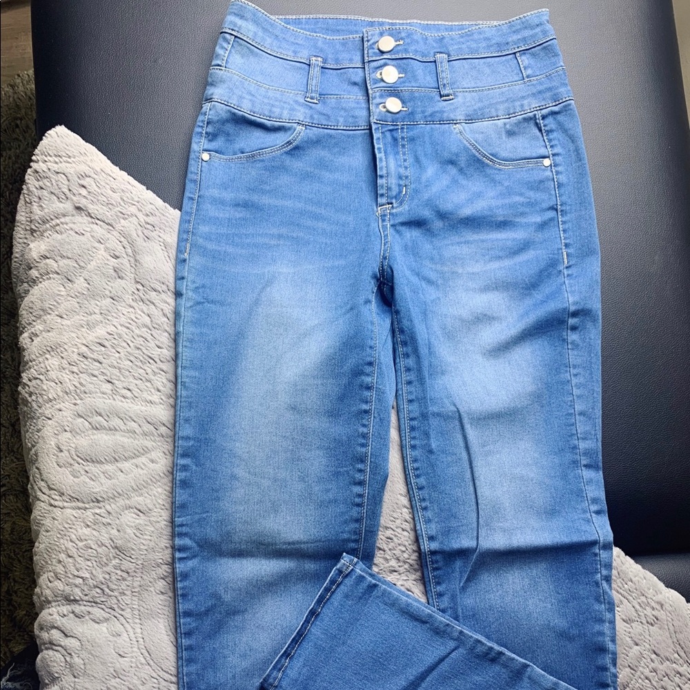 SKINNY JEANS